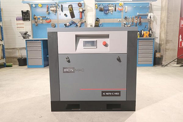 Фото 17 - Винтовой компрессор IC 10/10 C VSD IP55.